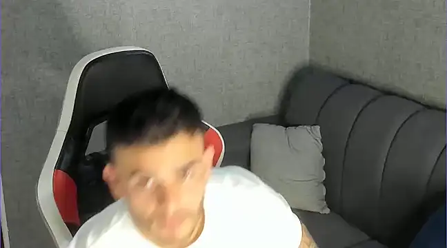 Ricardogo19 online show from 03-23-25, 02:59