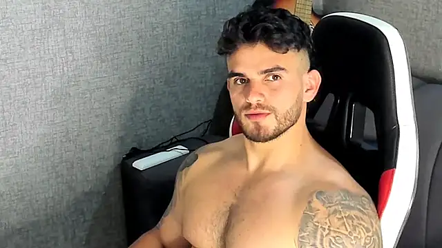 Ricardogo19 online show from 10-05-25, 12:09