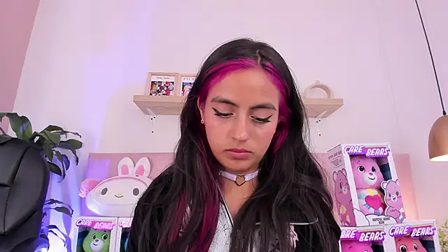 emily bank online show from 01-28-25, 03:25