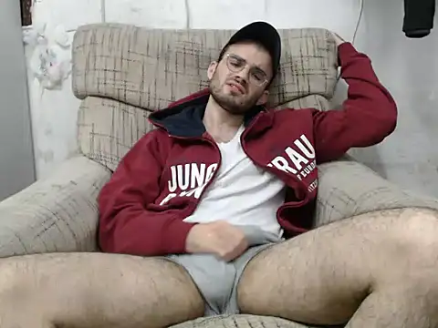 Snapshot of erikamavrik chatting on 12-22-24, 11:52 erikamavrik online show from 12-22-24, 11:52