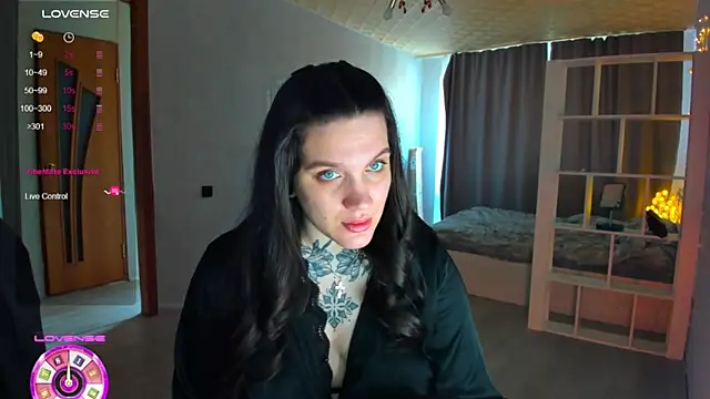 AizaRose online show from 03-18-26, 06:49