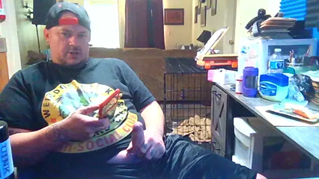 Snapshot of Tyrish361 chatting on 11-15-25, 01:29 Tyrish361 online show from 11-15-25, 01:29