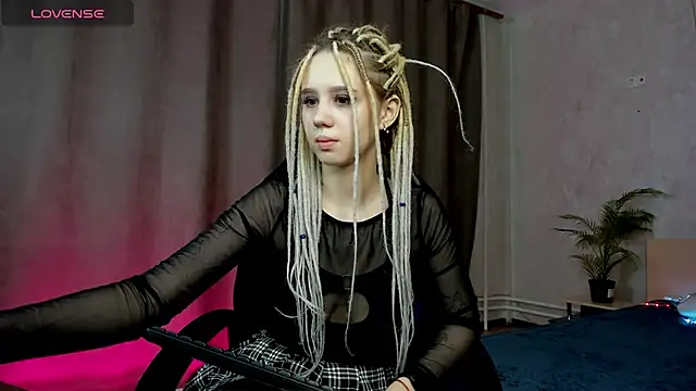 Valerie Woods online show from 12-26-24, 07:03