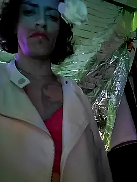 gurlnips online show from 03-21-25, 08:28