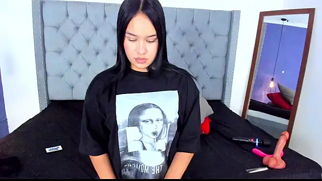 ShanellBlack online show from 02-13-25, 05:33