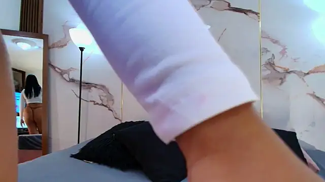 ShanellBlack online show from 12-13-25, 10:15