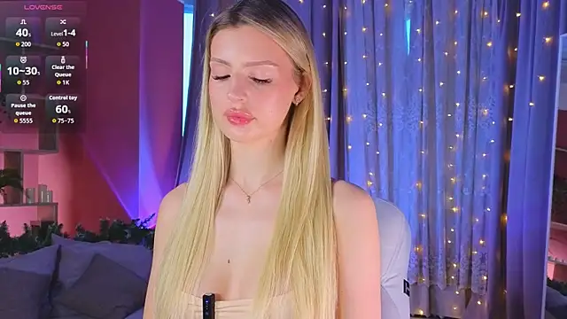 Snapshot of Grace_Gordon chatting on 12-19-25, 05:03 Grace Gordon online show from 12-19-25, 05:03