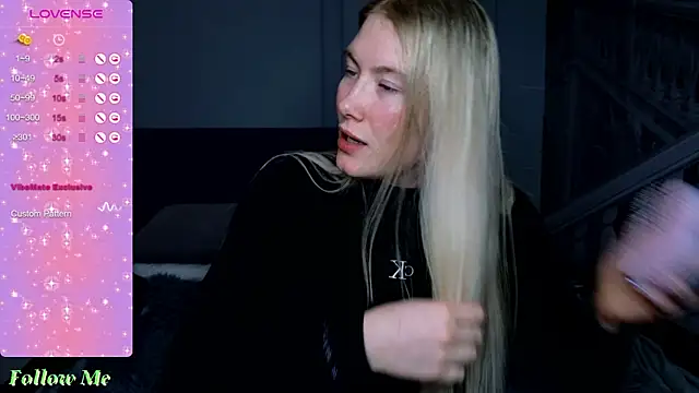 Liv Fay online show from 01-23-25, 07:40