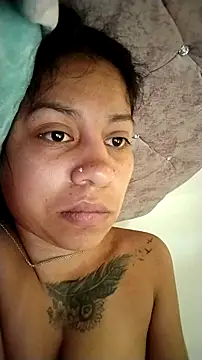 Snapshot of Tiphanydirty3 chatting on 12-21-25, 02:46 Tiphanydirty3 online show from 12-21-25, 02:46