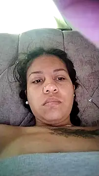 Snapshot of Tiphanydirty3 chatting on 01-06-26, 02:43 Tiphanydirty3 online show from 01-06-26, 02:43