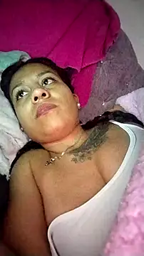 Snapshot of Tiphanydirty3 chatting on 01-14-26, 05:57 Tiphanydirty3 online show from 01-14-26, 05:57