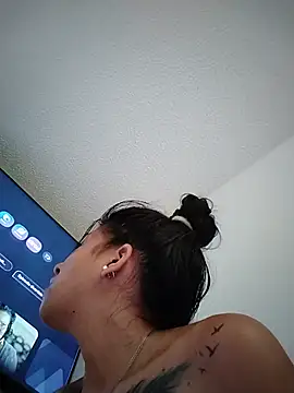 Tiphanydirty3 online show from 07-18-26, 05:06