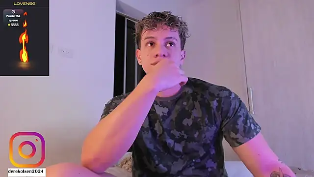 DerekOlsen online show from 09-09-25, 03:06