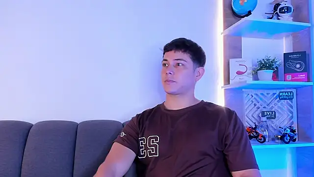 Alan hadid1 online show from 02-01-26, 09:24