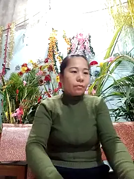 Snapshot of Queen_18200 chatting on 01-14-25, 08:09 Queen 18200 online show from 01-14-25, 08:09