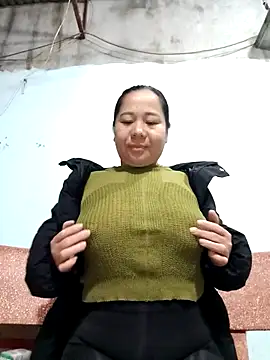 Queen 18200 online show from 01-11-26, 10:15