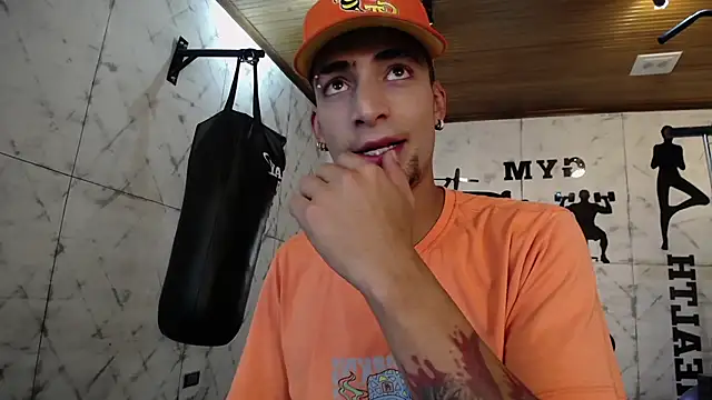 DrakeNeumann online show from 02-02-25, 07:35