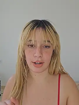 Snapshot of Massa8 chatting on 12-03-24, 11:55 Massa8 online show from 12-03-24, 11:55