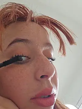 Snapshot of Massa8 chatting on 01-07-25, 12:20 Massa8 online show from 01-07-25, 12:20