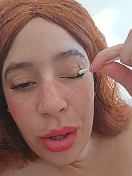 Snapshot of Massa8 chatting on 02-18-25, 11:33 Massa8 online show from 02-18-25, 11:33