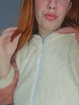 Snapshot of Massa8 chatting on 11-28-25, 11:29 Massa8 online show from 11-28-25, 11:29