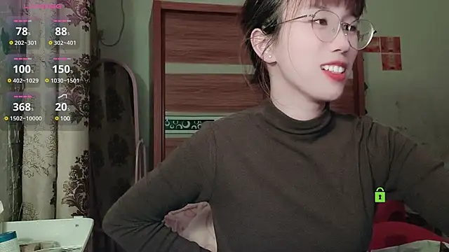Snapshot of Lili_666 chatting on 12-28-24, 06:08 Lili 666 online show from 12-28-24, 06:08