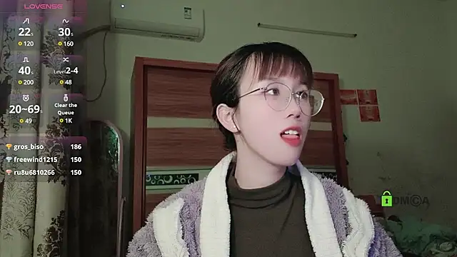 Snapshot of Lili_666 chatting on 12-30-24, 06:38 Lili 666 online show from 12-30-24, 06:38