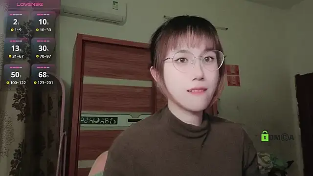 Snapshot of Lili_666 chatting on 01-10-25, 04:41 Lili 666 online show from 01-10-25, 04:41