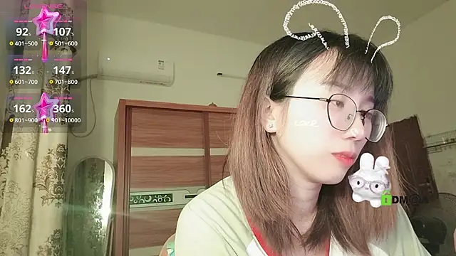 Lili 666 online show from 10-29-25, 05:14