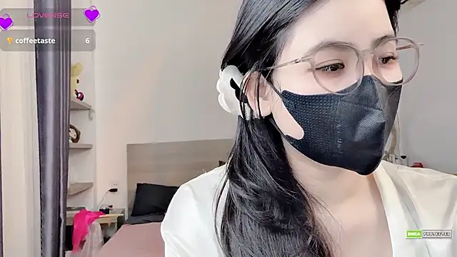 Snapshot of Na_baby chatting on 03-10-26, 01:38 Na baby online show from 03-10-26, 01:38