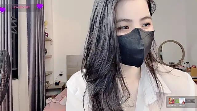 Snapshot of Na_baby chatting on 03-20-26, 02:44 Na baby online show from 03-20-26, 02:44