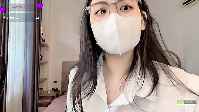 Snapshot of Na_baby chatting on 03-31-26, 03:30 Na baby online show from 03-31-26, 03:30