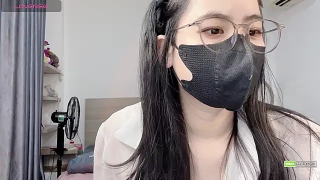 Snapshot of Na_baby chatting on 04-16-26, 01:56 Na baby online show from 04-16-26, 01:56