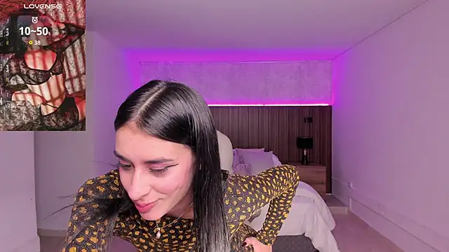 karlaa james online show from 12-03-25, 11:08