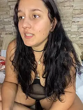 saray gomez22 online show from 01-02-25, 07:01