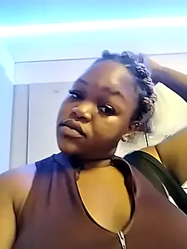 Sexymamibo online show from 11-26-25, 06:42