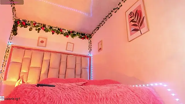 Valeria Thompson1 online show from 02-10-26, 11:20