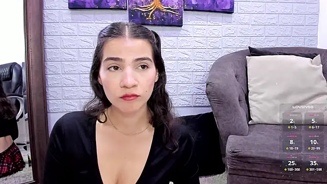 Snapshot of Miranda_doll_ chatting on 04-18-26, 12:20 Miranda doll online show from 04-18-26, 12:20