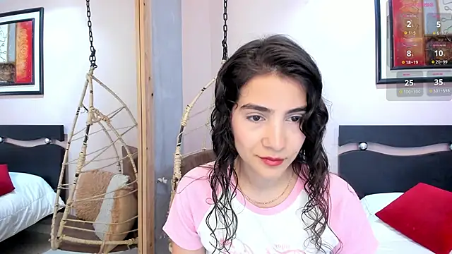 Snapshot of Miranda_doll_ chatting on 07-01-26, 12:18 Miranda doll online show from 07-01-26, 12:18