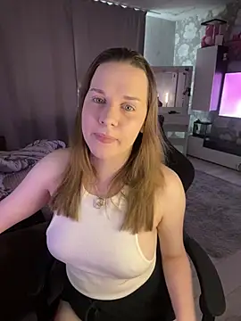 Snapshot of Lexi_noah chatting on 04-26-26, 10:46 Lexi noah online show from 04-26-26, 10:46