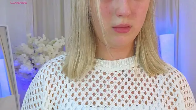 Snapshot of JessRosen chatting on 11-14-25, 03:27 JessRosen online show from 11-14-25, 03:27