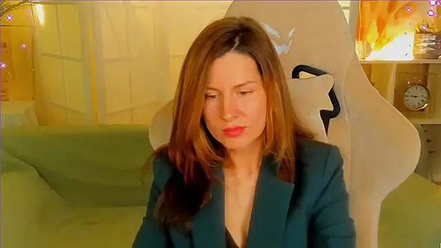 Snapshot of April_o_Nill chatting on 12-07-24, 09:39 April o Nill online show from 12-07-24, 09:39