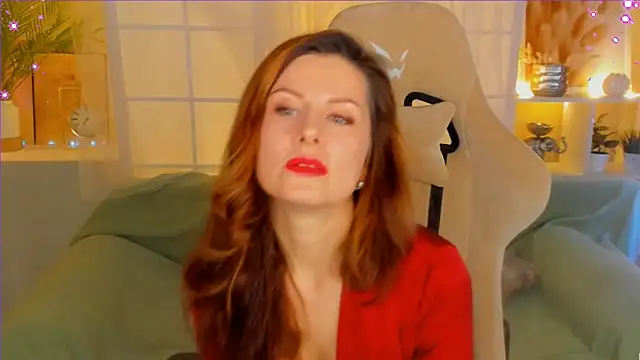 Snapshot of April_o_Nill chatting on 12-18-24, 03:44 April o Nill online show from 12-18-24, 03:44