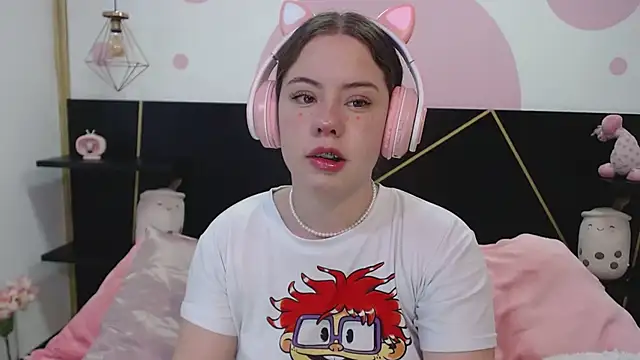 Snapshot of DanniAbbey chatting on 02-22-25, 02:30 DanniAbbey online show from 02-22-25, 02:30