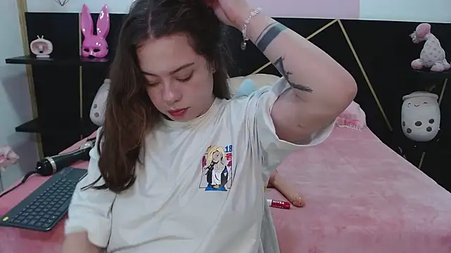 Snapshot of DanniAbbey chatting on 03-03-25, 02:37 DanniAbbey online show from 03-03-25, 02:37