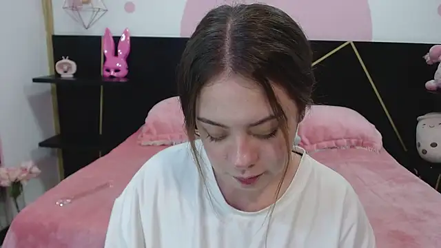 Snapshot of DanniAbbey chatting on 03-03-25, 05:39 DanniAbbey online show from 03-03-25, 05:39