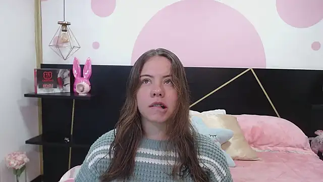 Snapshot of DanniAbbey chatting on 03-13-25, 11:30 DanniAbbey online show from 03-13-25, 11:30