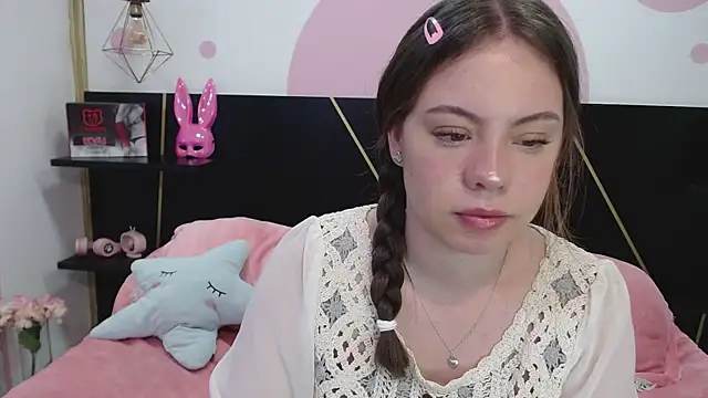 Snapshot of DanniAbbey chatting on 03-21-25, 09:12 DanniAbbey online show from 03-21-25, 09:12