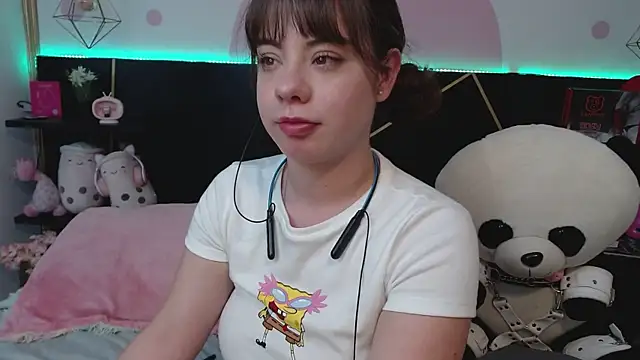 Snapshot of DanniAbbey chatting on 11-16-25, 12:05 DanniAbbey online show from 11-16-25, 12:05