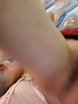 Shia011 online show from 02-17-25, 12:21